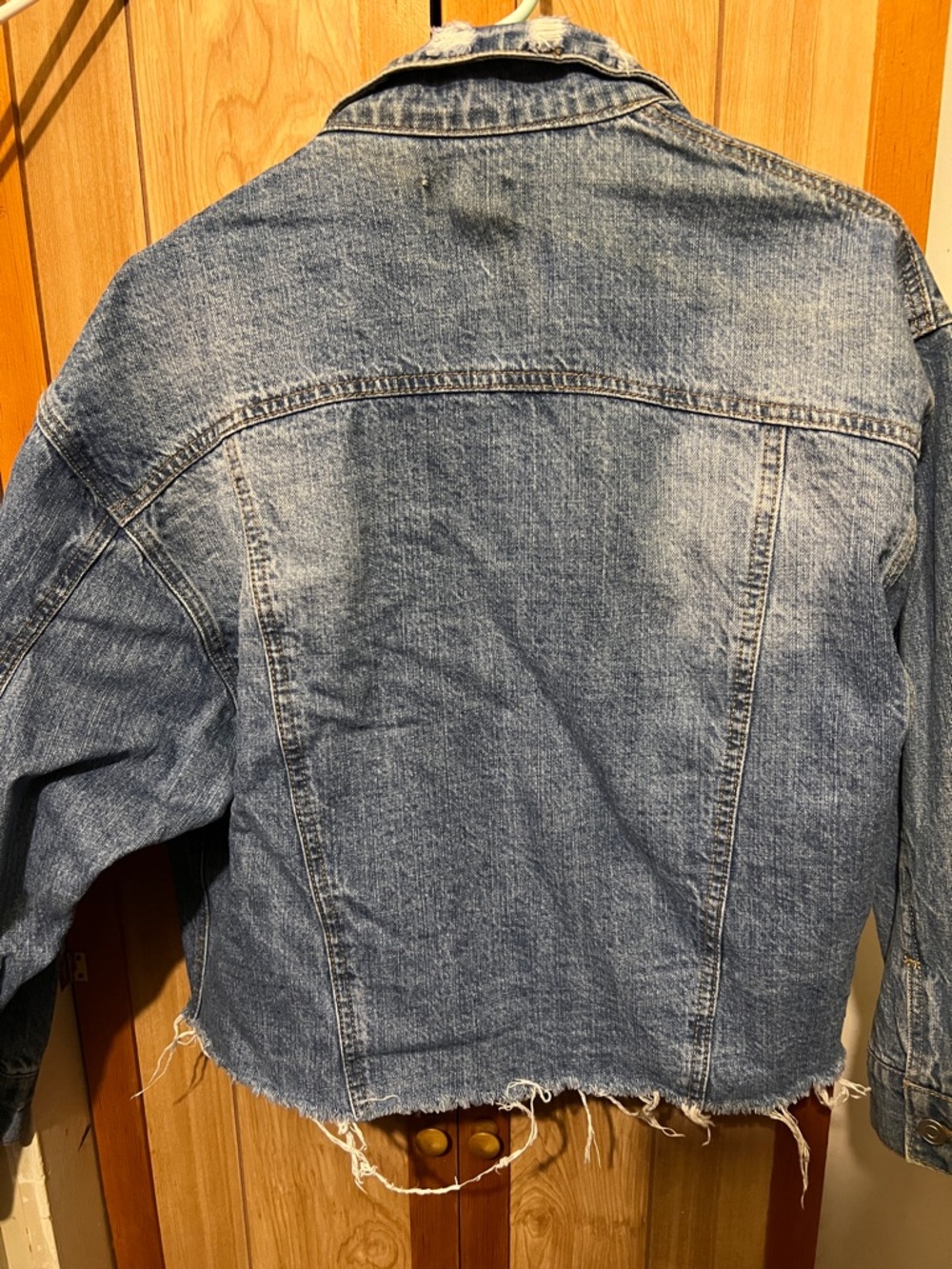 Jean jacket - Picture 3 of 4